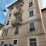 Oldoini - La Spezia, Near Cinque Terre Διαμέρισμα *
